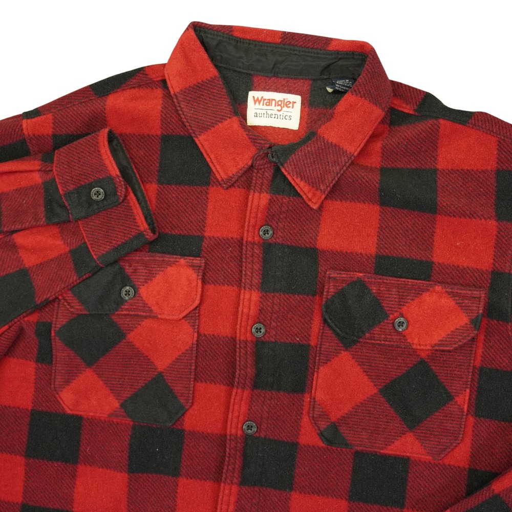 Wrangler Fleece Flannel Shirt Mens XL Red Black Buffalo Plaid Long Sleeve Button